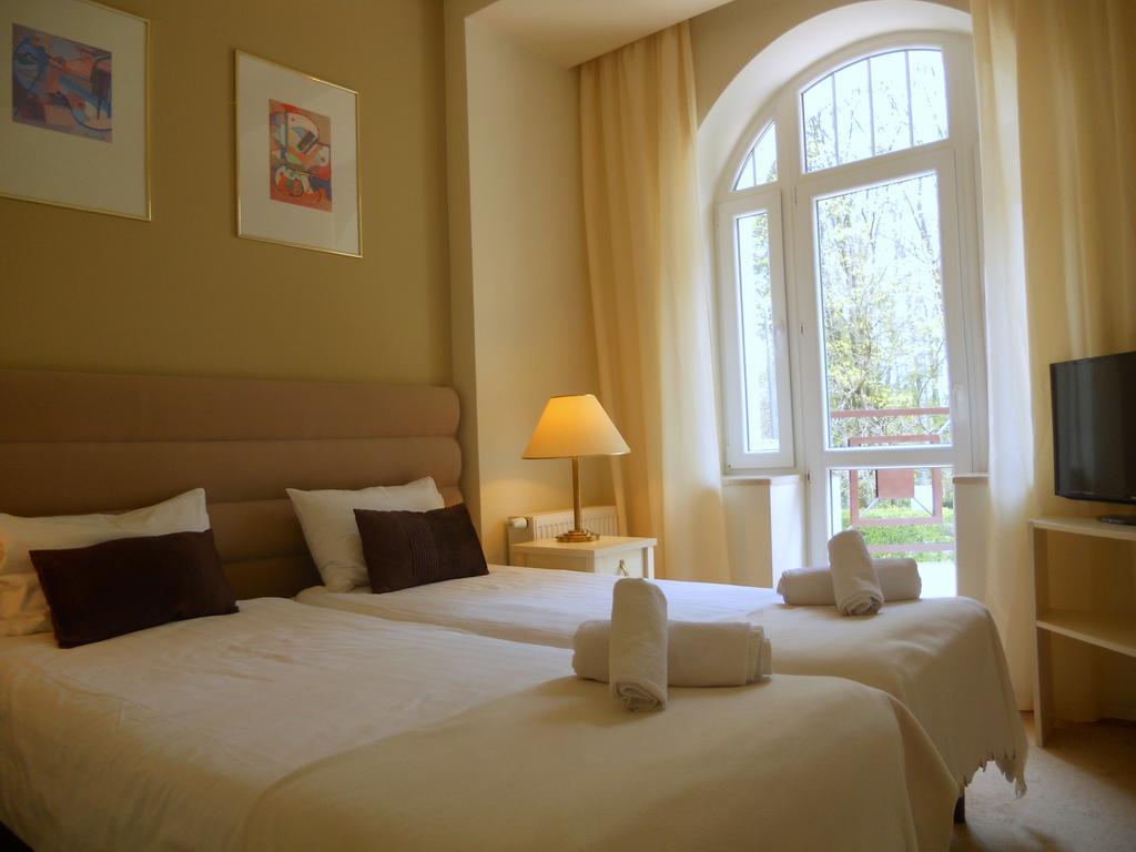 Villa Lessing Bad Altheide Exterior foto